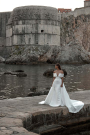 Echo Overskirt