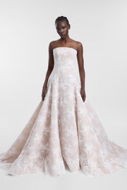 Dalias Gown