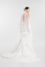 Bardot Floral Sheath Veil