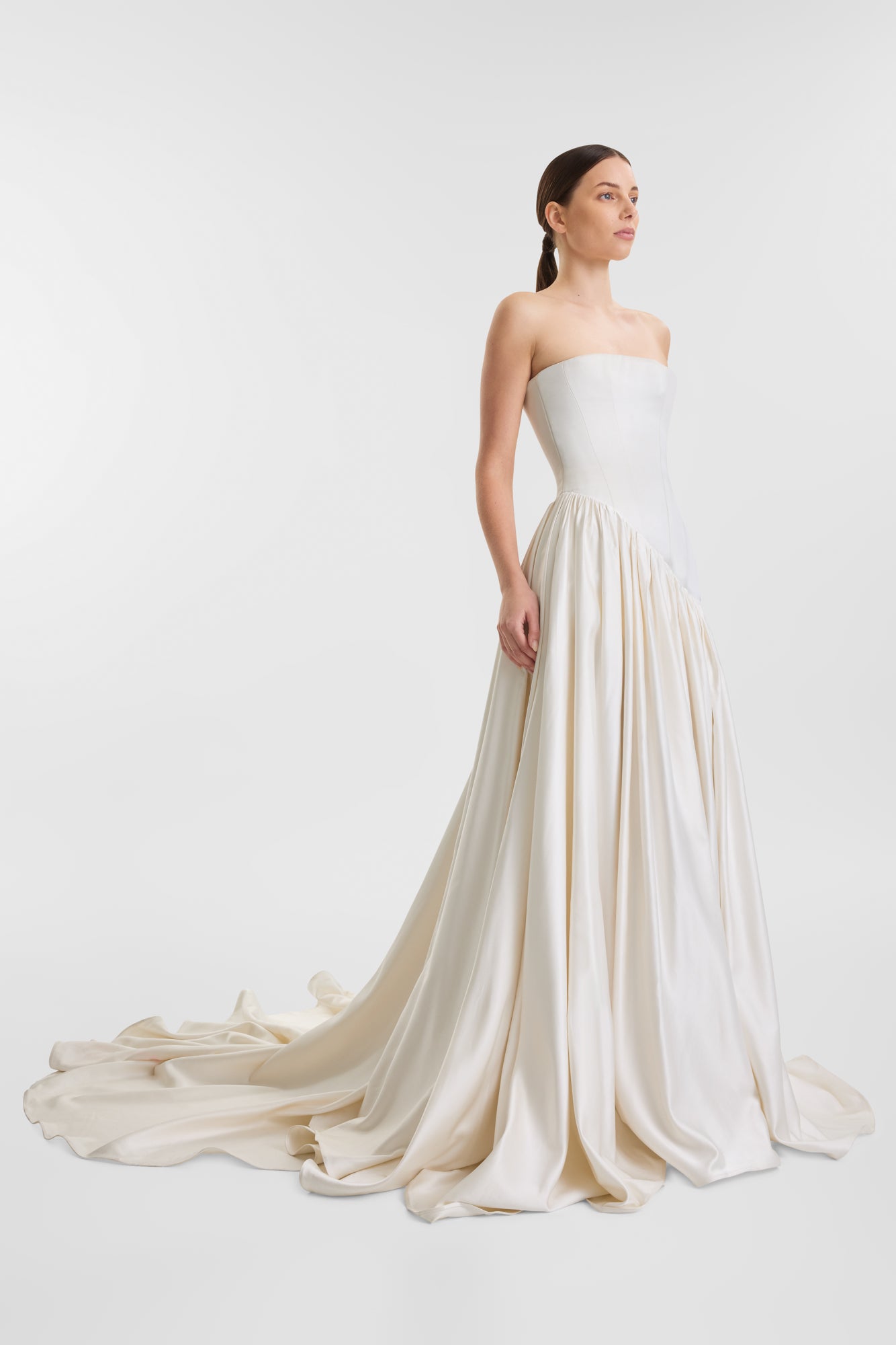Lotus 1 / With Ruffle
