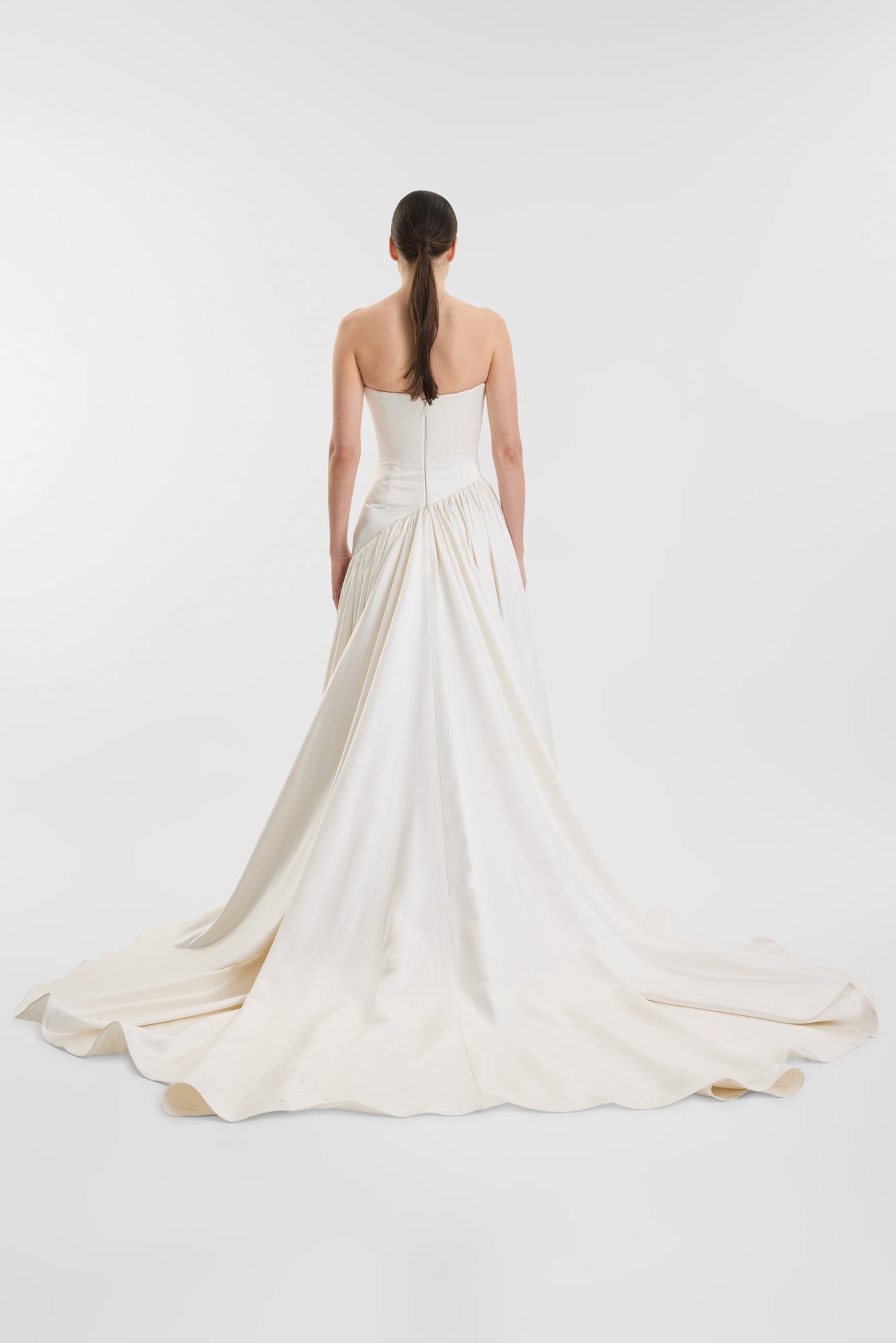 Lotus 1 / With Ruffle