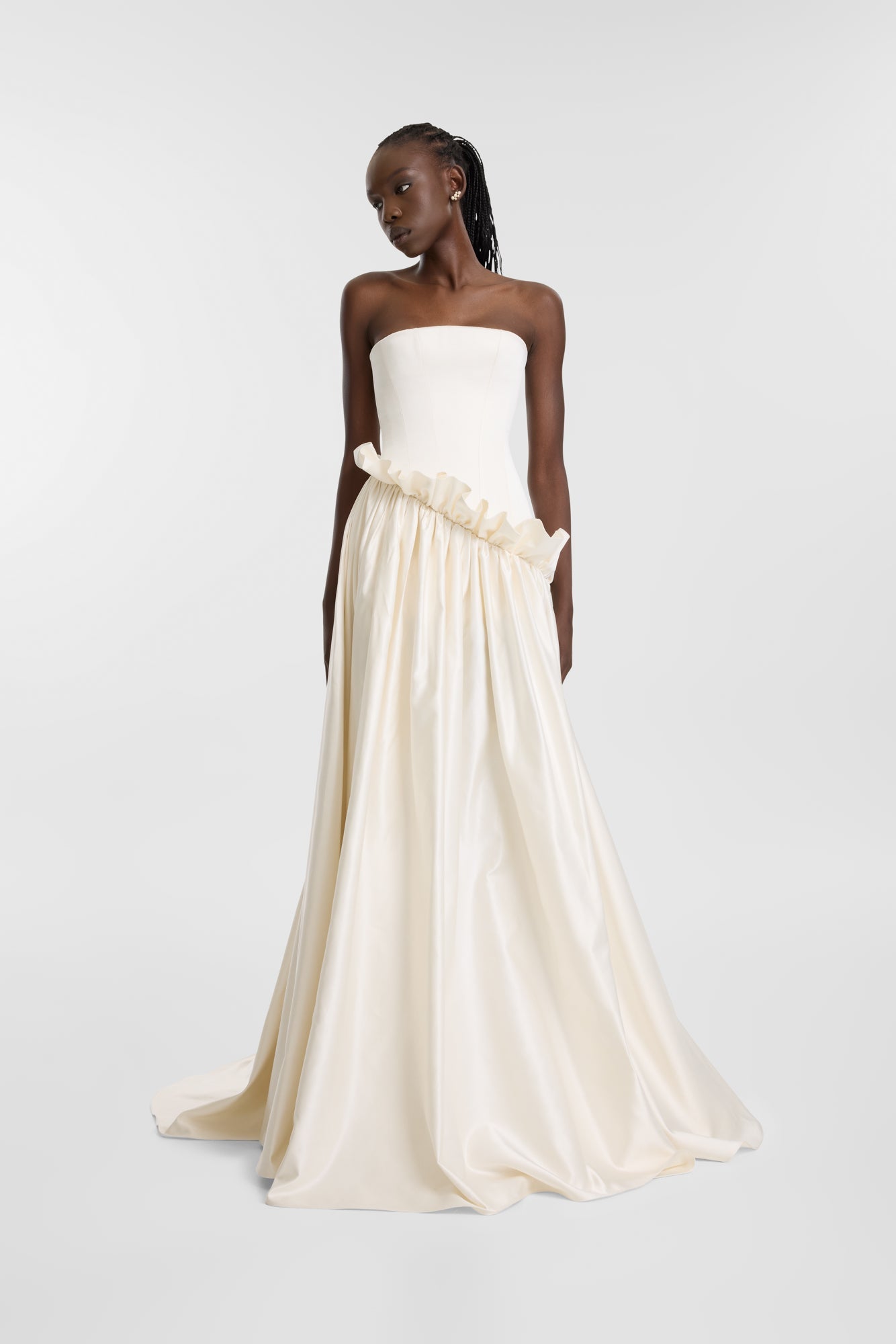 Lotus-0 / With Ruffle Lotus-0 / With Ruffle